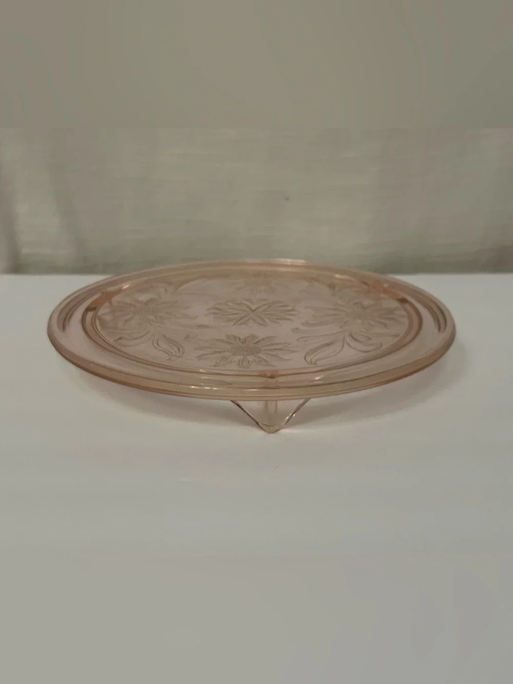 Vintage Pink Sunflower Floral Pressed Depression Glass Serving Plate Cake Stand‎